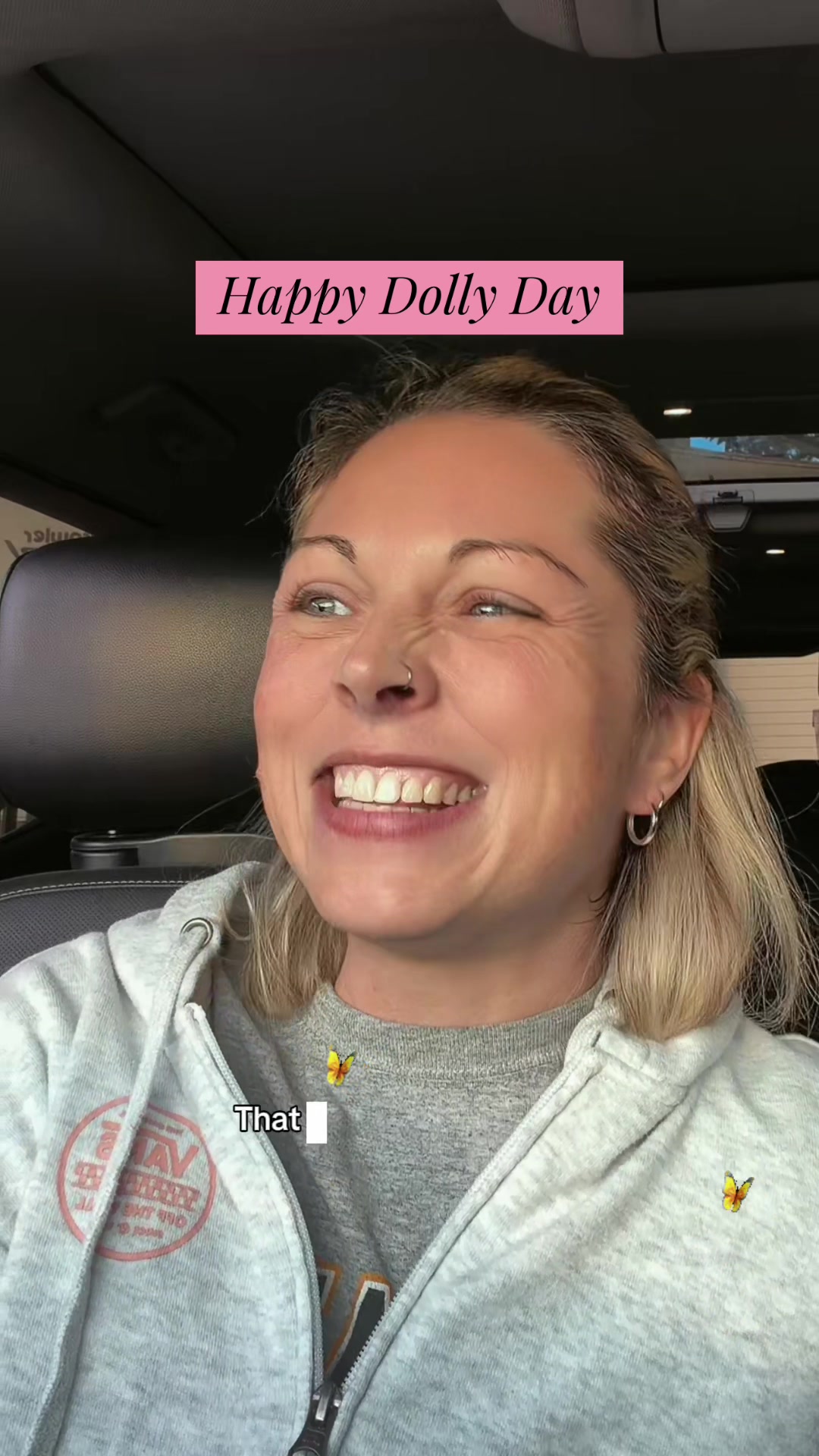 @momica_mama