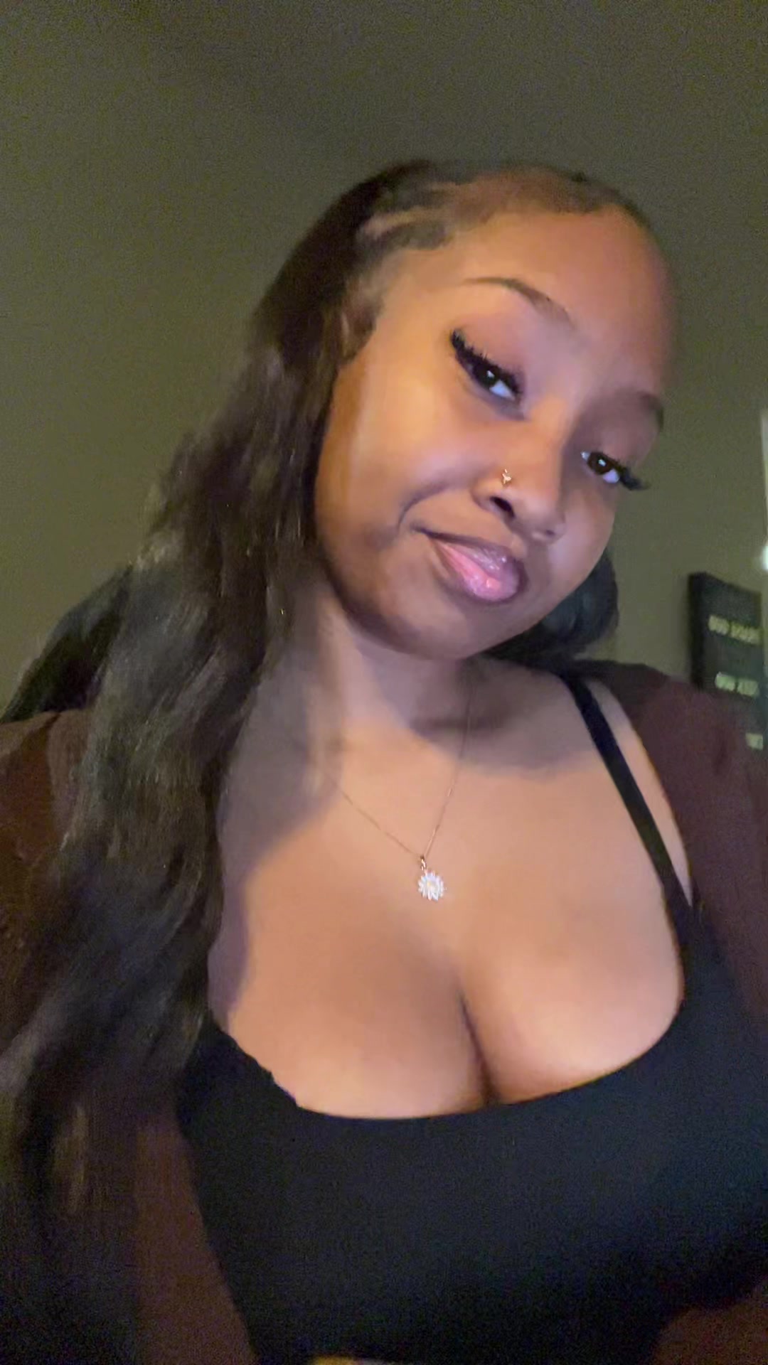 @7