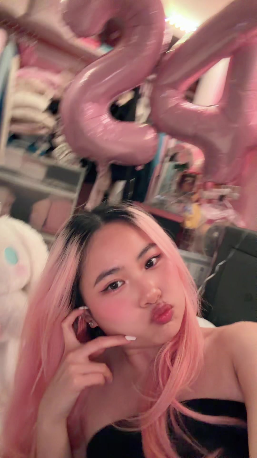 @Michelle🌙✨