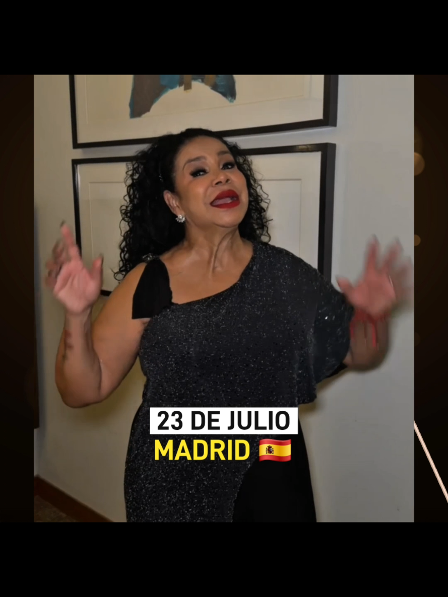 @Eva Ayll&oacute;n