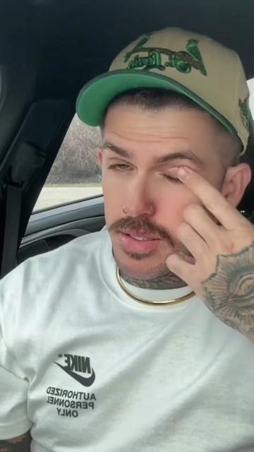 @DJ