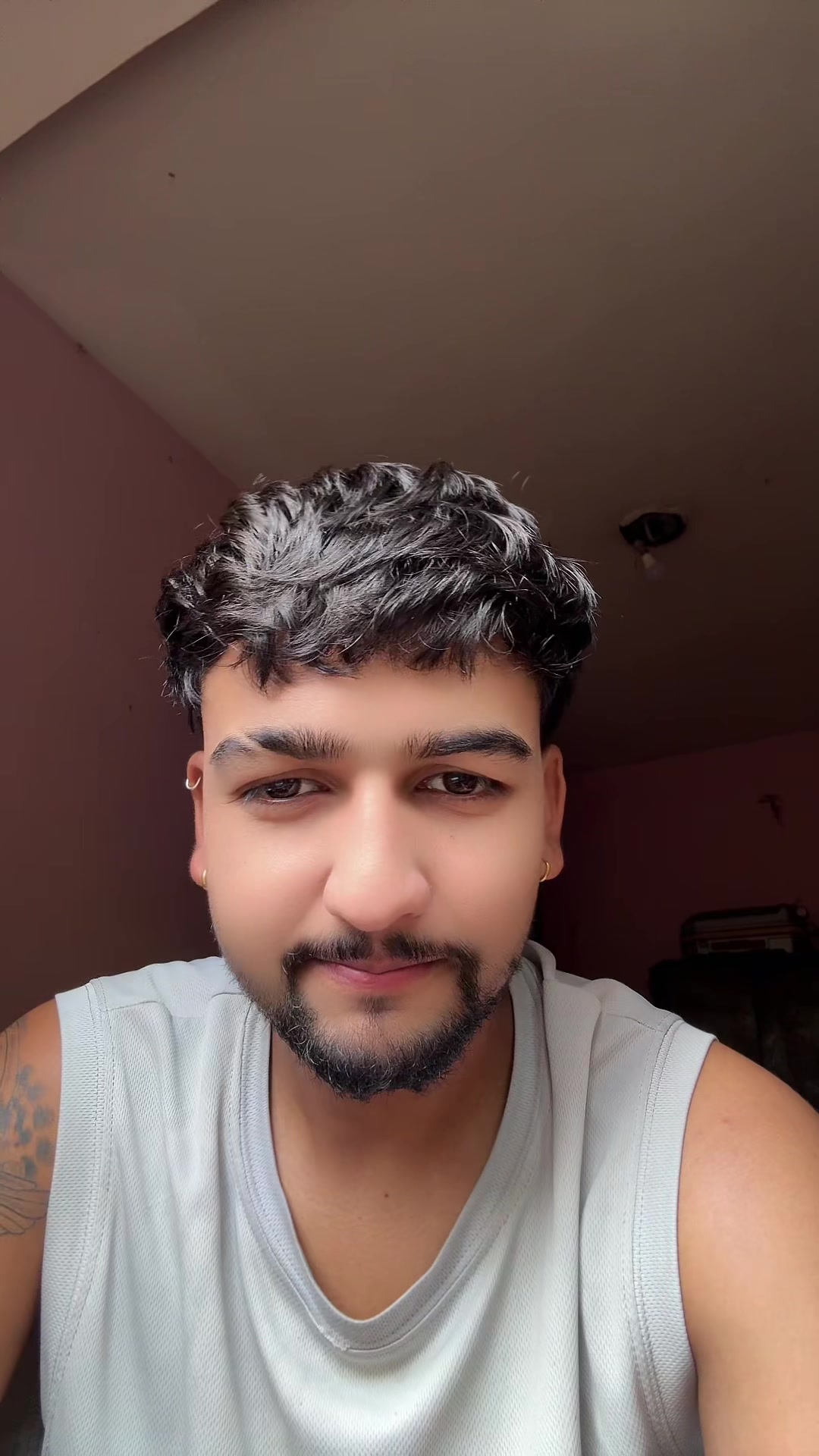 @LØkKí❤️😊