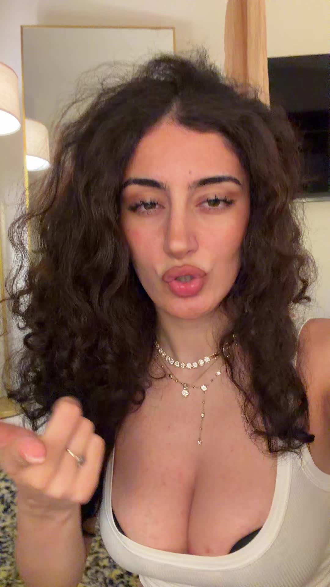 @yourcatwomanmil
