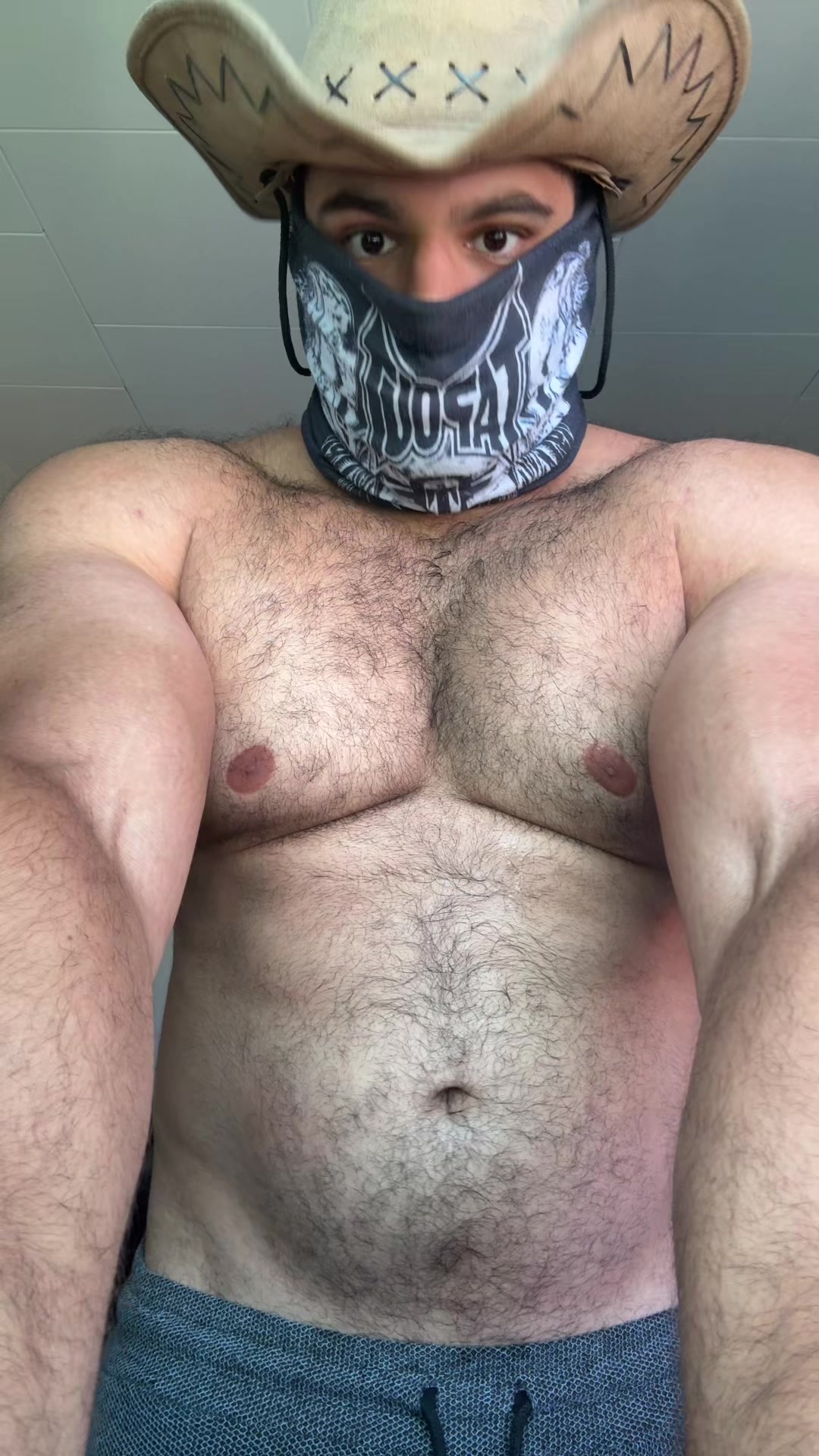 @moongod