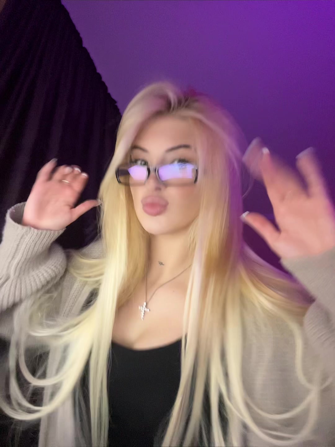@MEOW