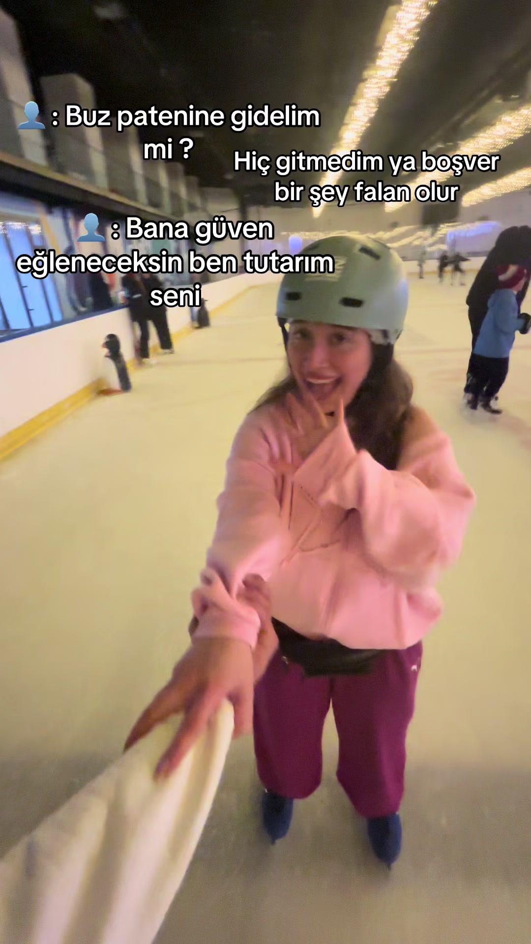 @Açelya Çarkçı