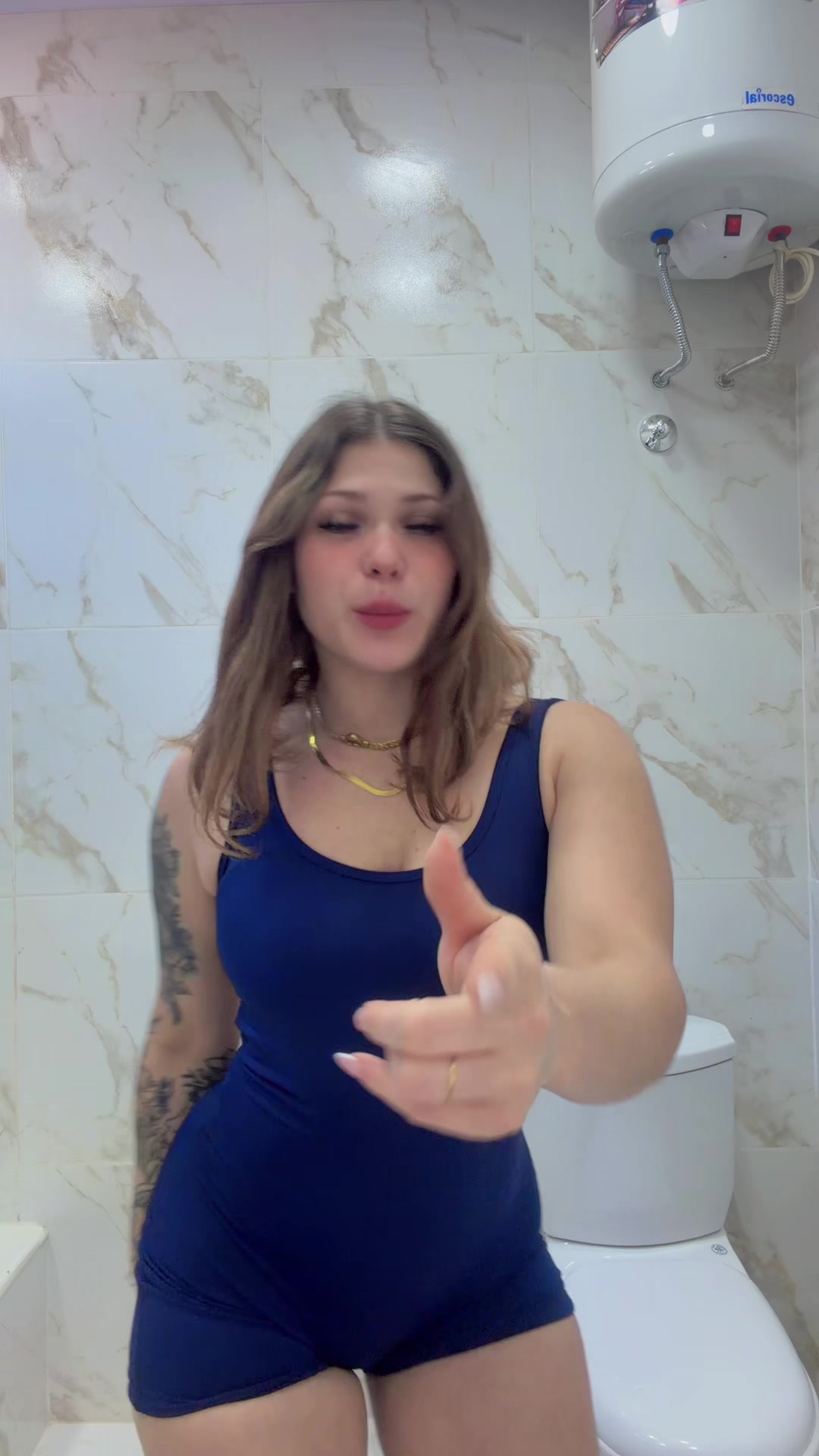 @Camila Belen 🥰