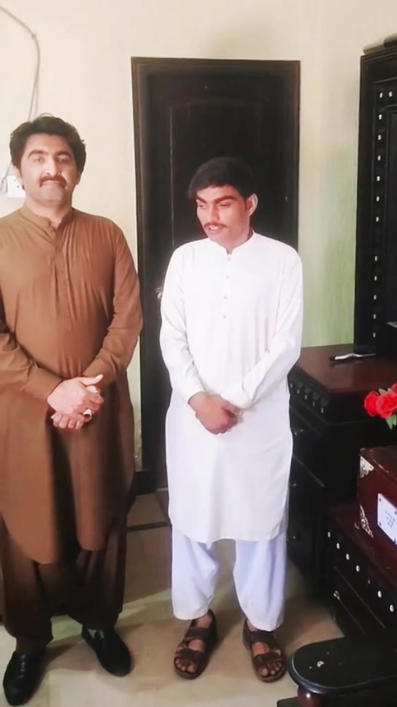 @Wazir Hashim Singer