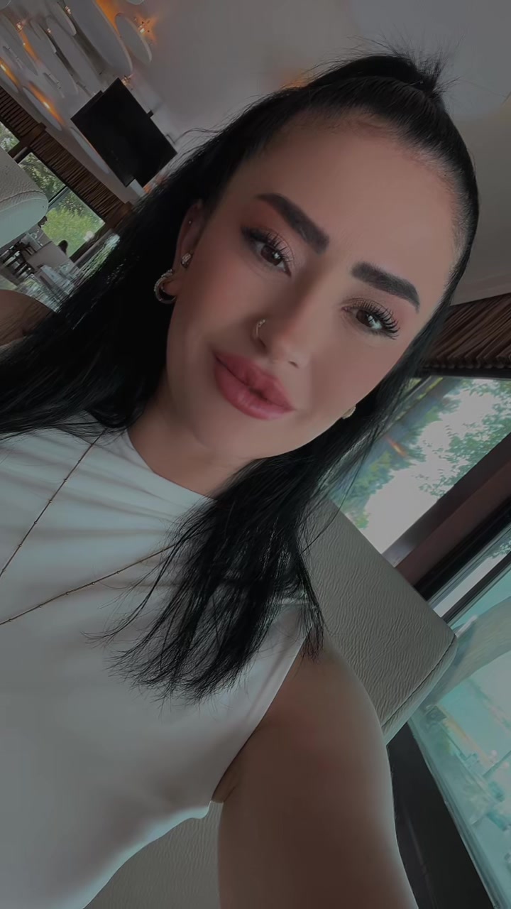 @G&ouml;zde Demir