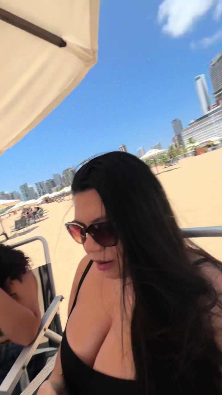 @Thaís Teles