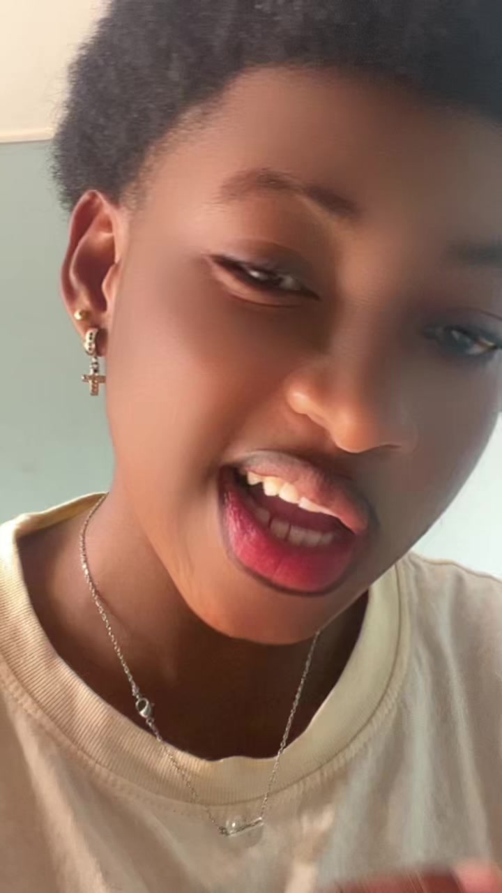 @🇧🇫chacha.liora.la2…🇨🇮🇨🇮
