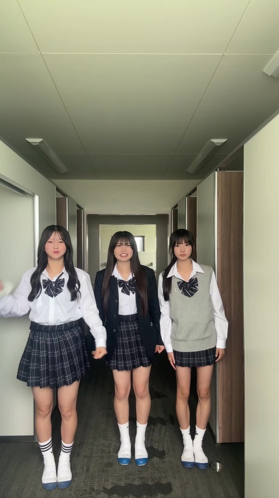 @りあ
