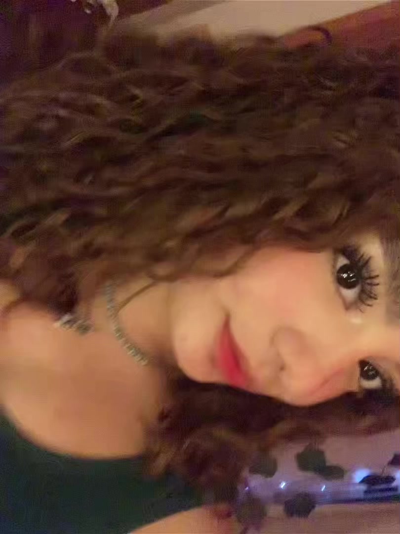 @ferciana 👽🫰🏻