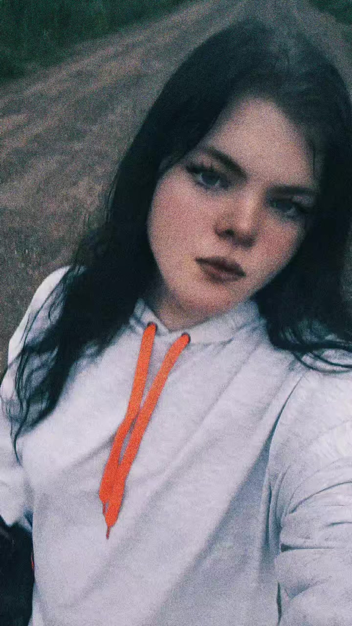 @Алиночка&hearts;