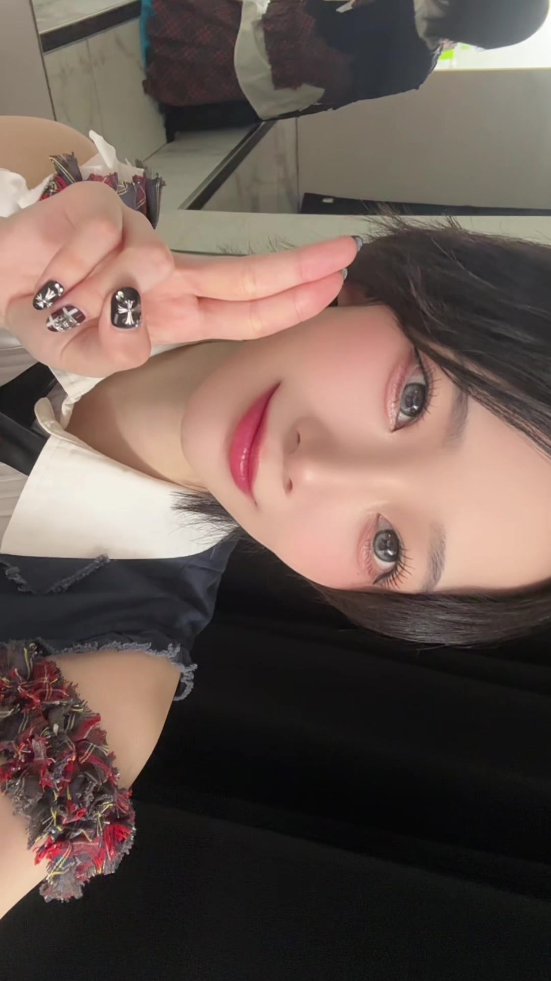 @こひな。