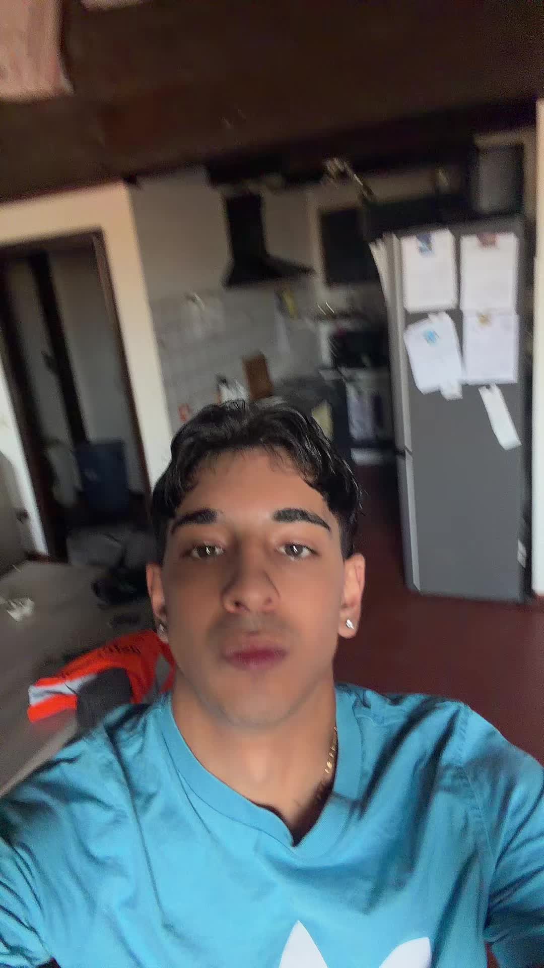@Chrisss🌊