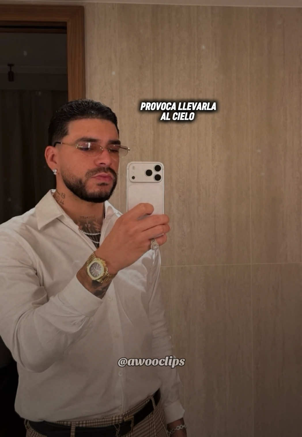 @AWOOCLIPS