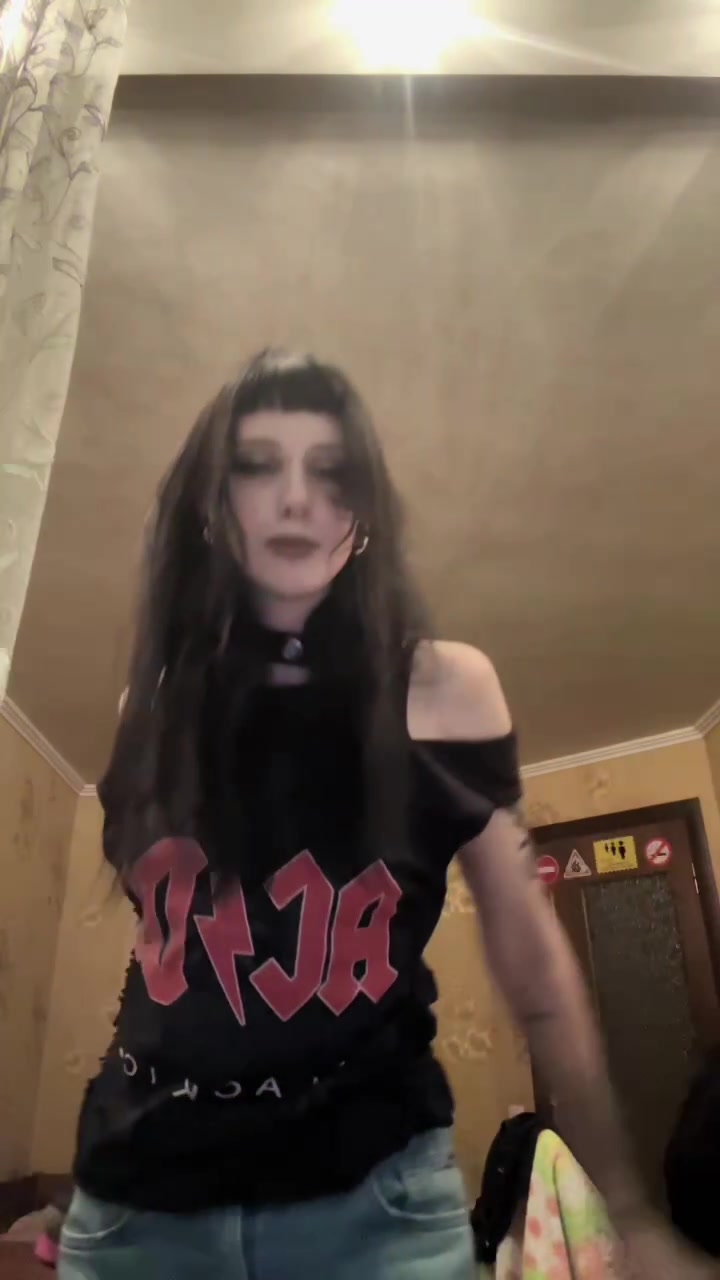@Васька адідас(респект)🦶🏻