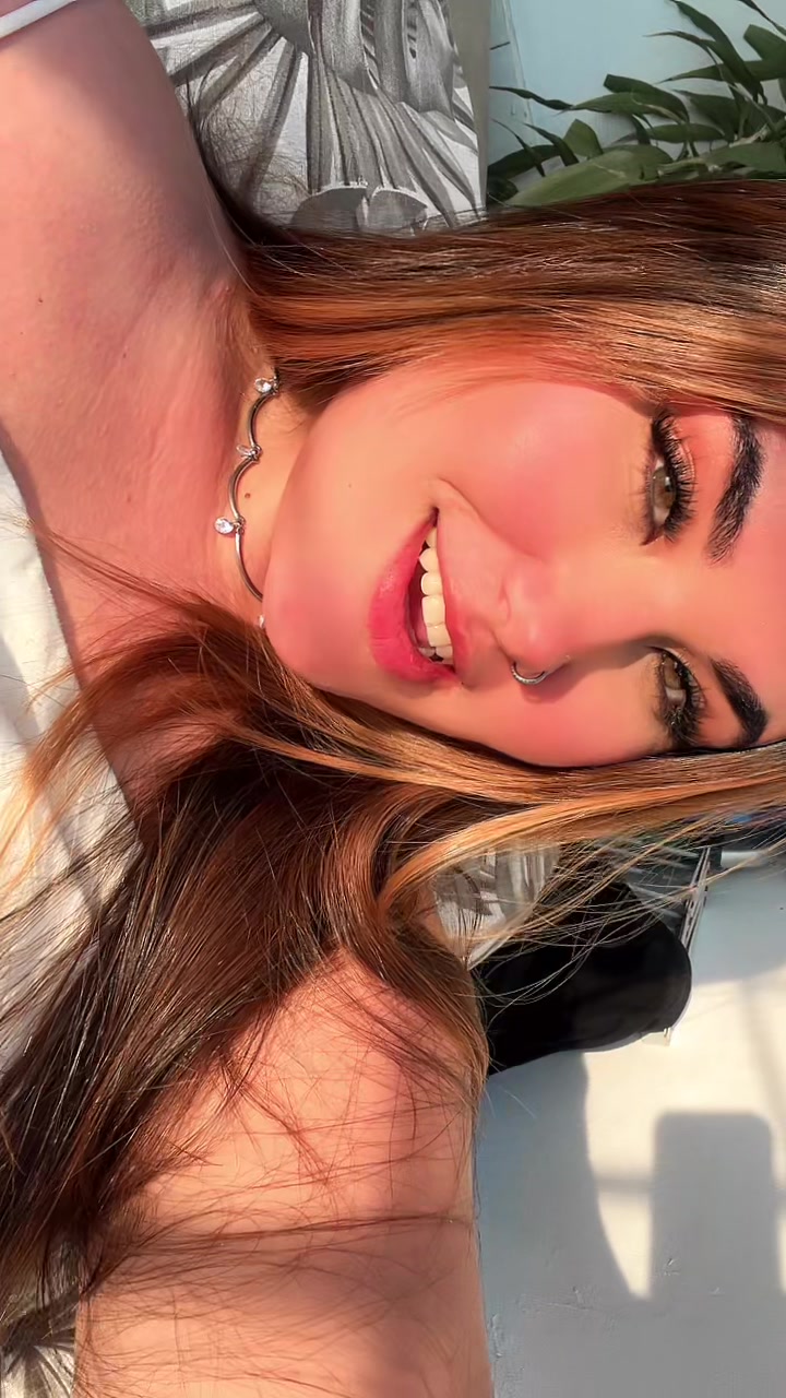 @Lorena flames🔥