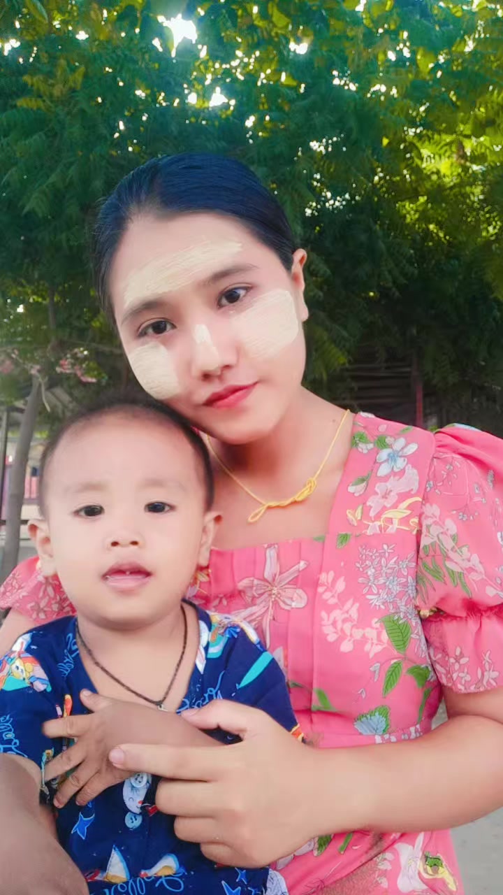@May Yoon Nadi Myint♡