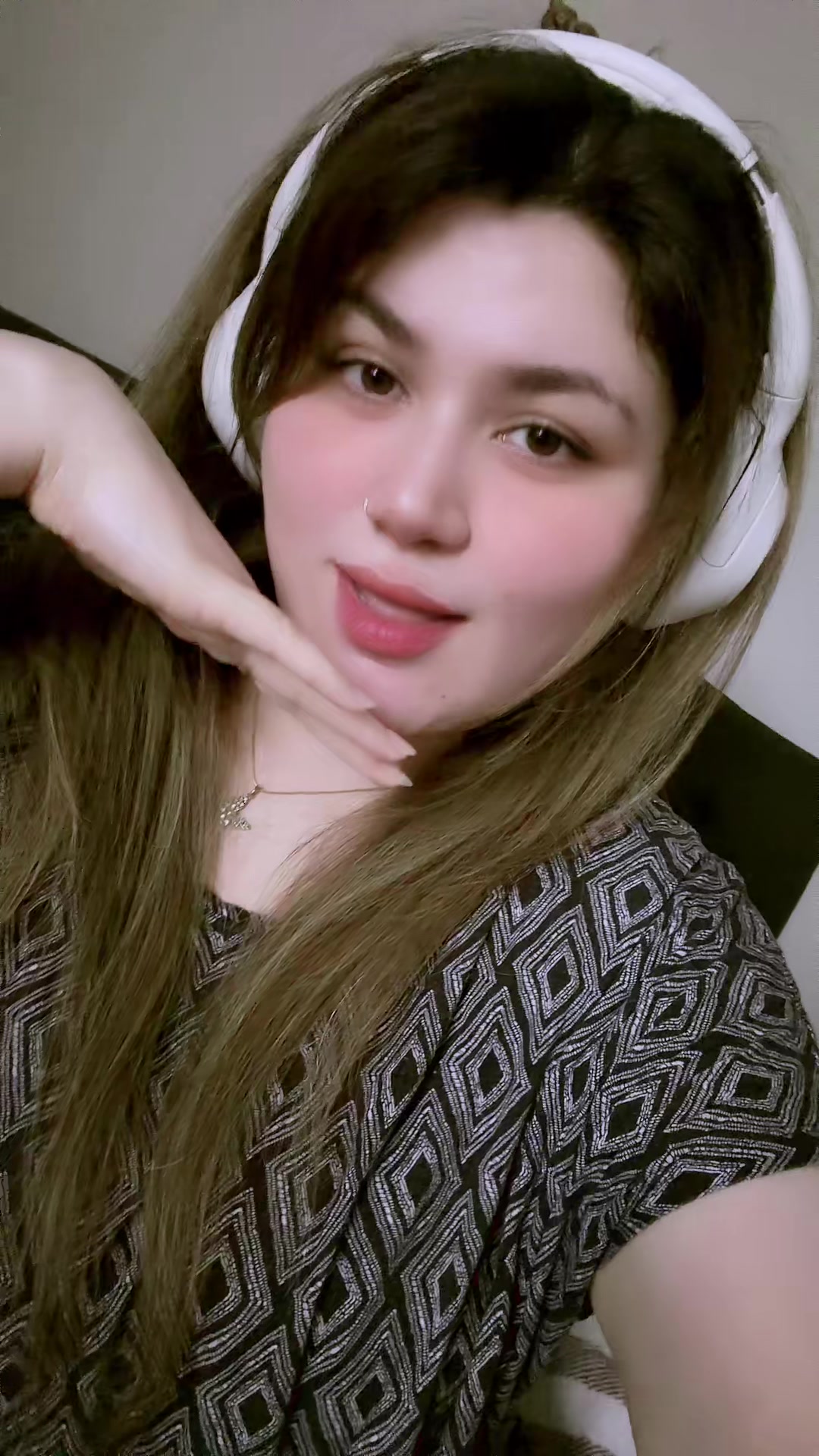 @Hira Rathore🇸🇪🇵🇰