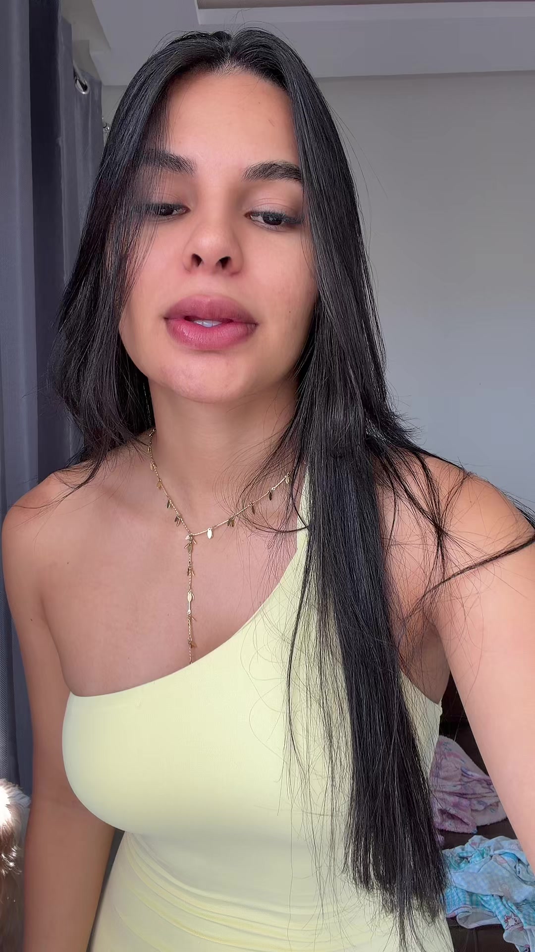 @naelypereira