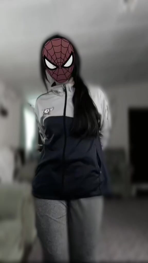 @𝓑𝓻𝓲💙🖤