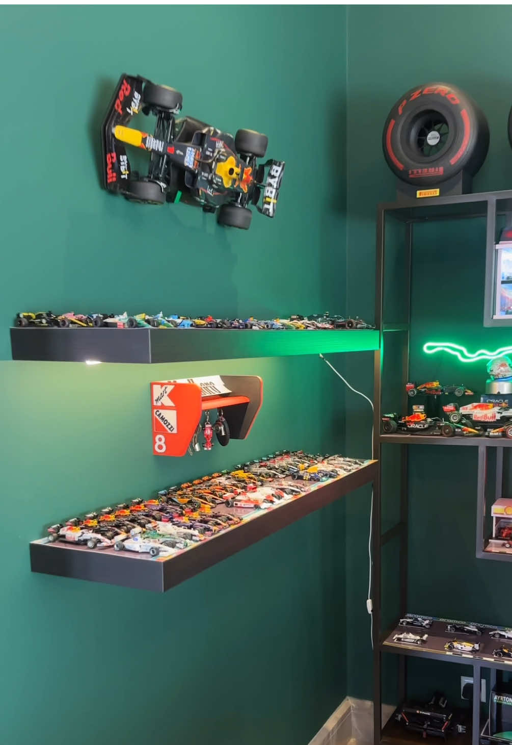 @F1 DIECAST OFFICE
