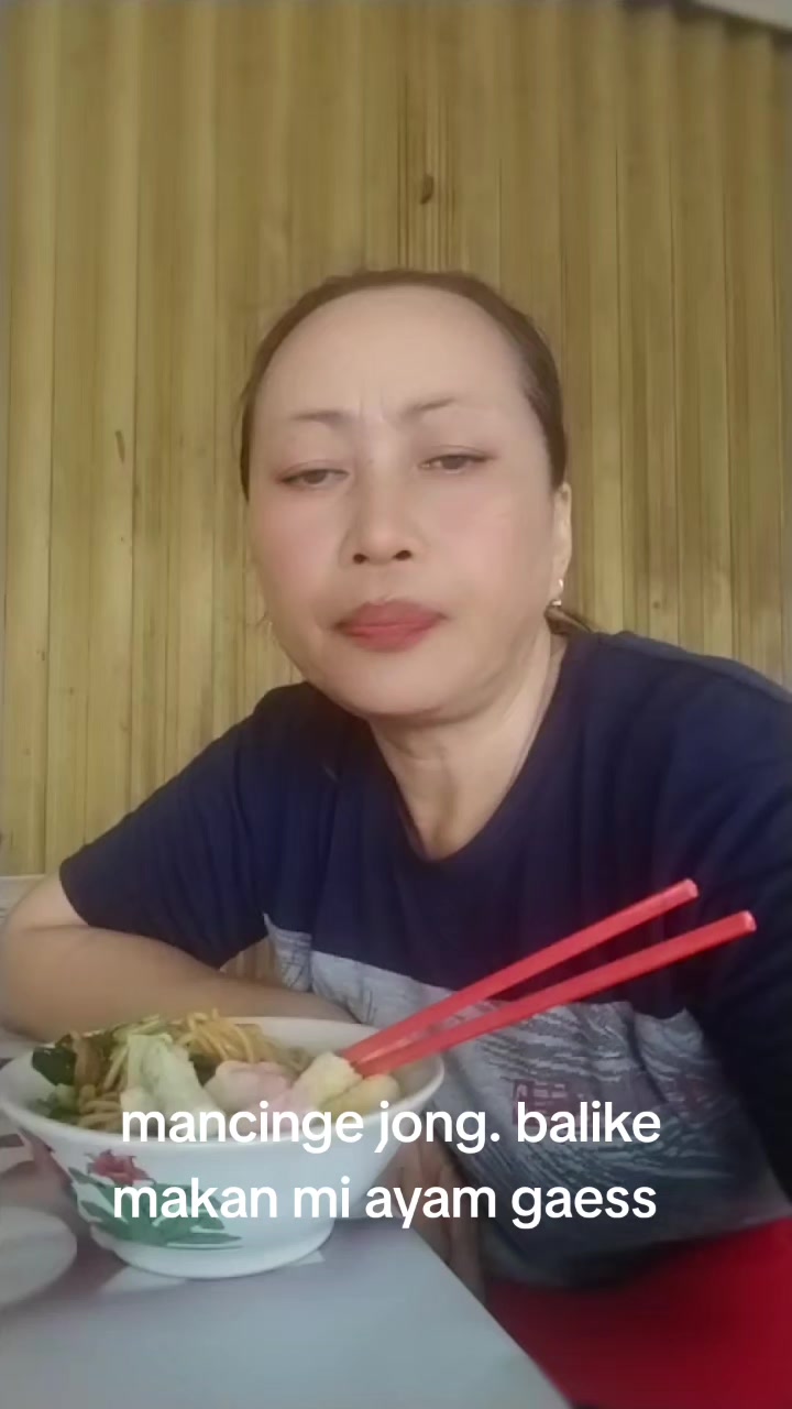 @Yuni74