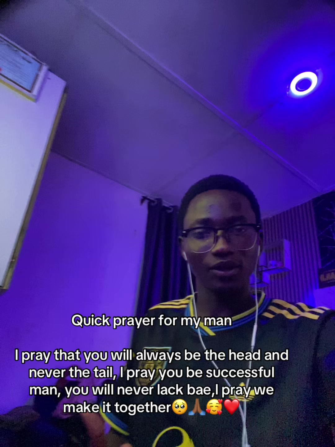 @HASSAN💫🖤