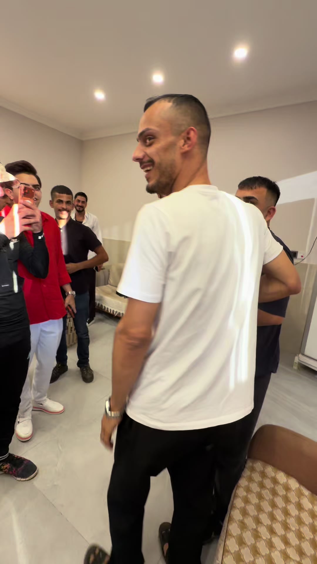 @يوميات رائد الحلاق