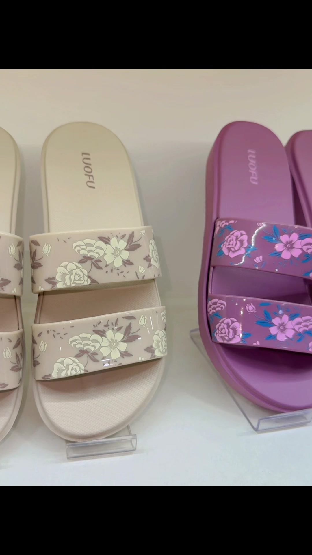 @Cherry Shoe Store