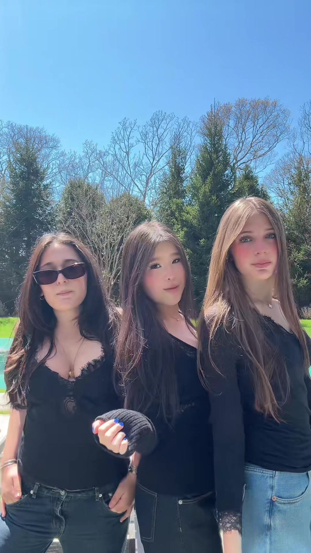 @isabella