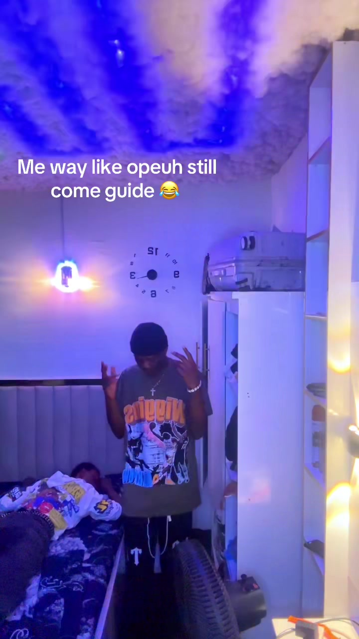 @Nykzeeylight
