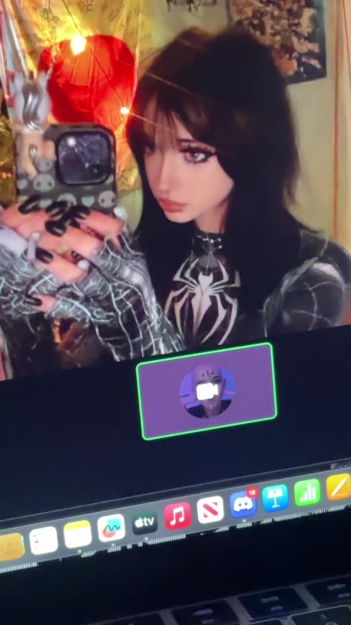 @zilla🦇🍁