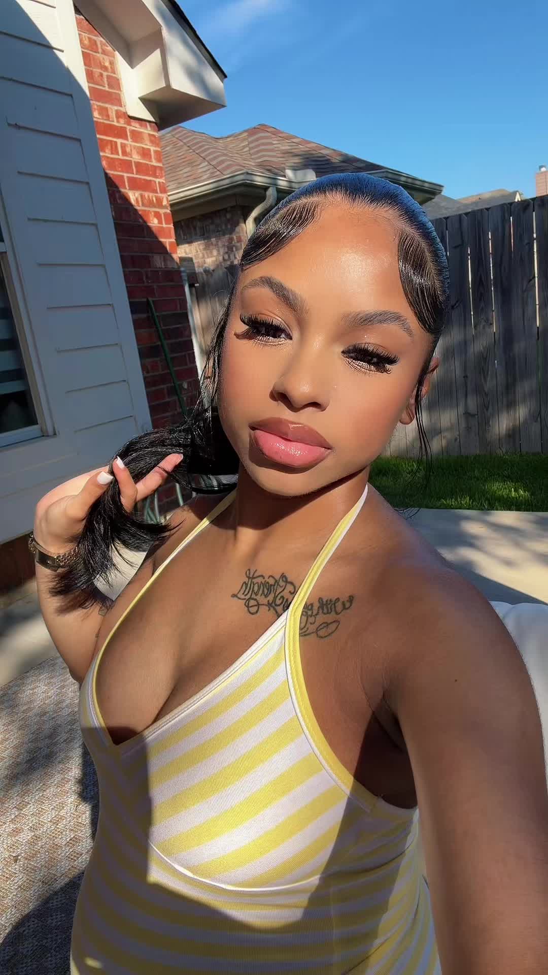 @Nadia J