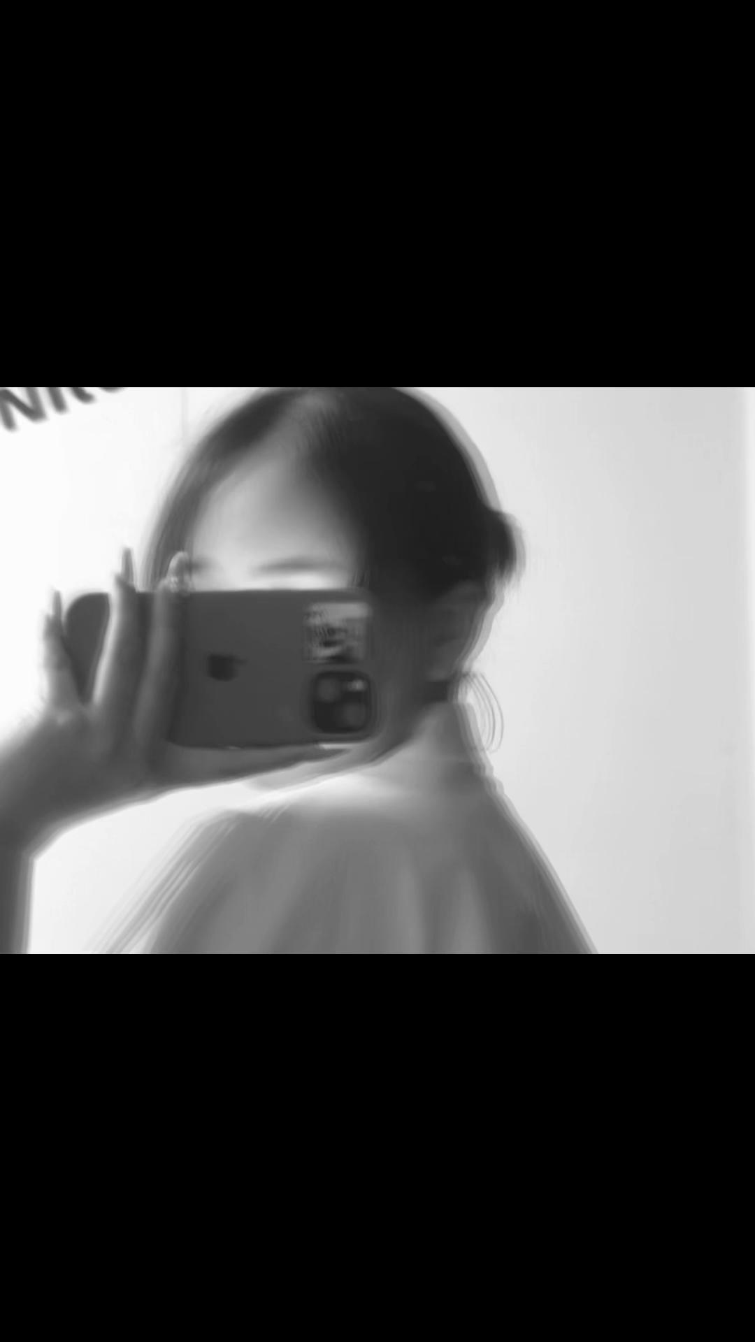 @ٖникому не