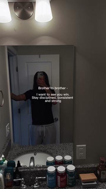 @Wyatoni