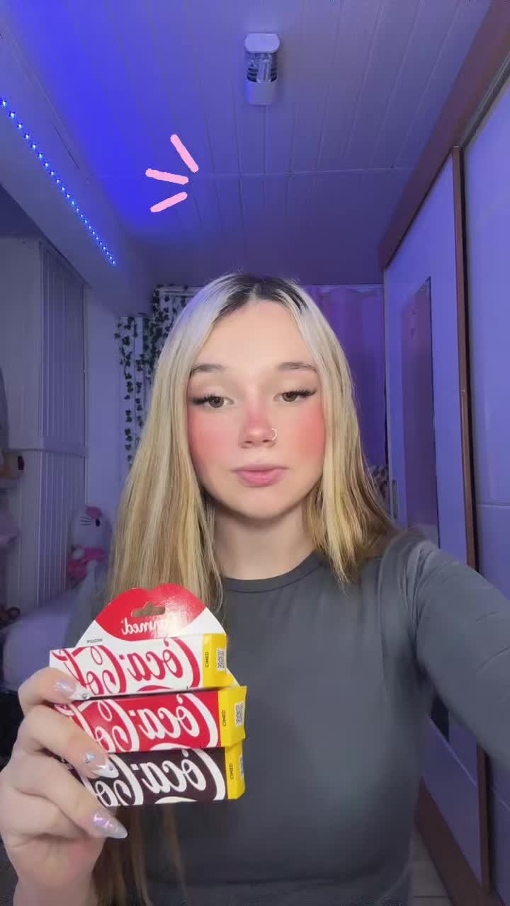 @𝕷𝖆𝖗𝖎