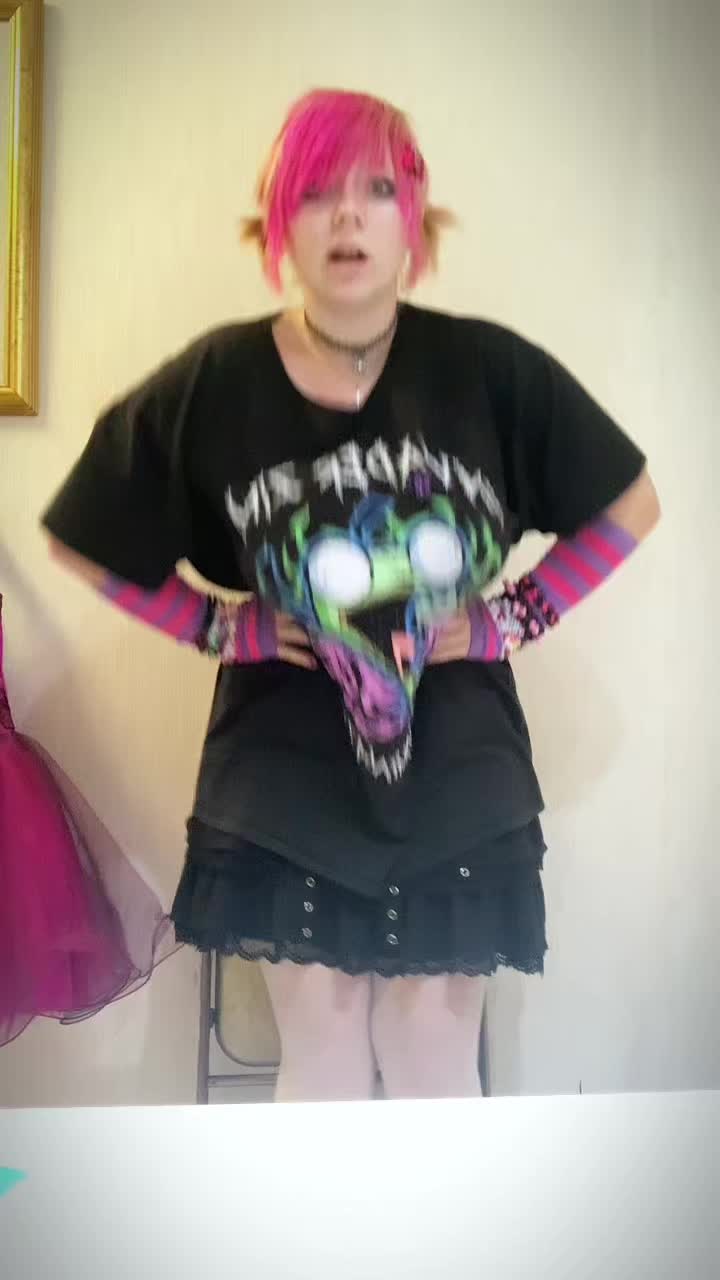 @Evie :3