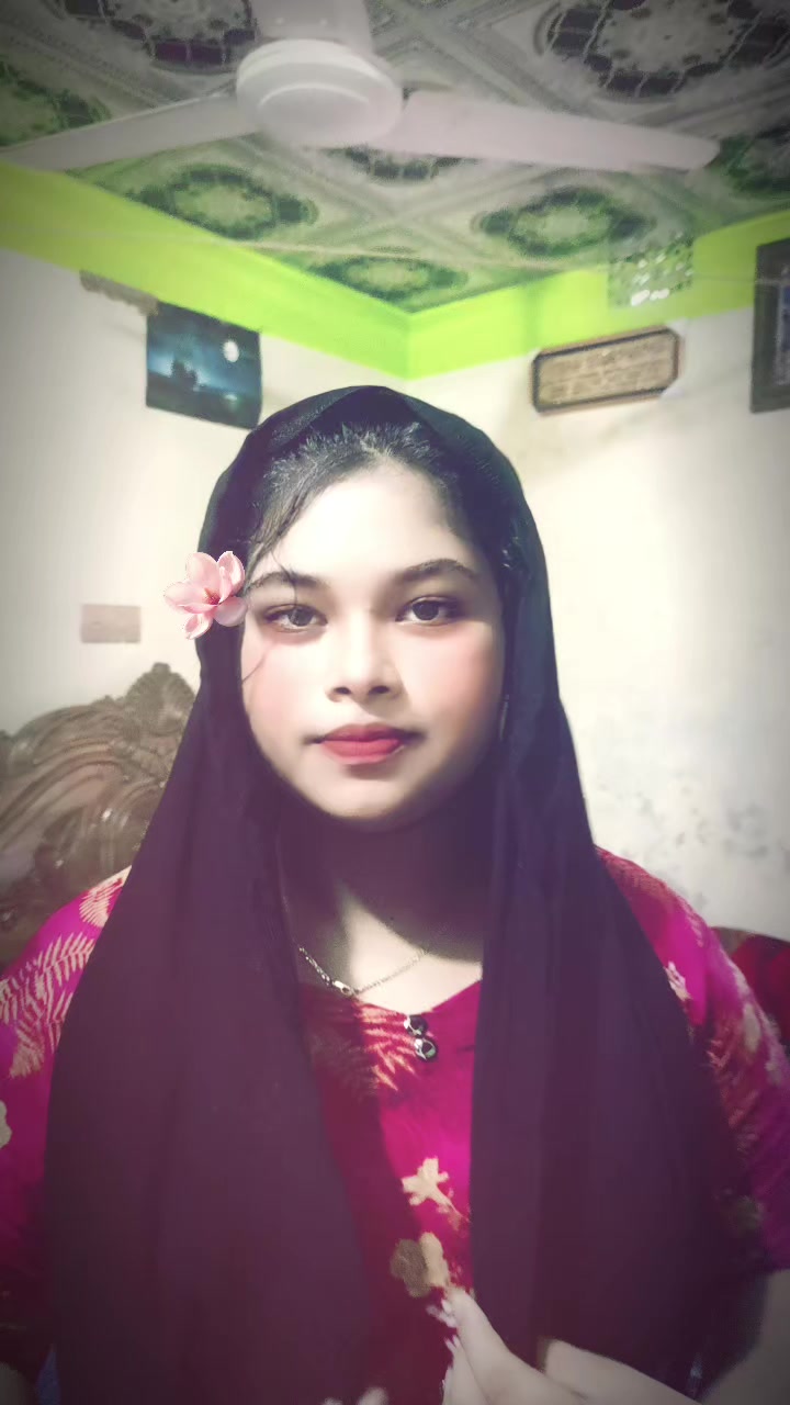 @🦄AROHI TABASSUM🦄