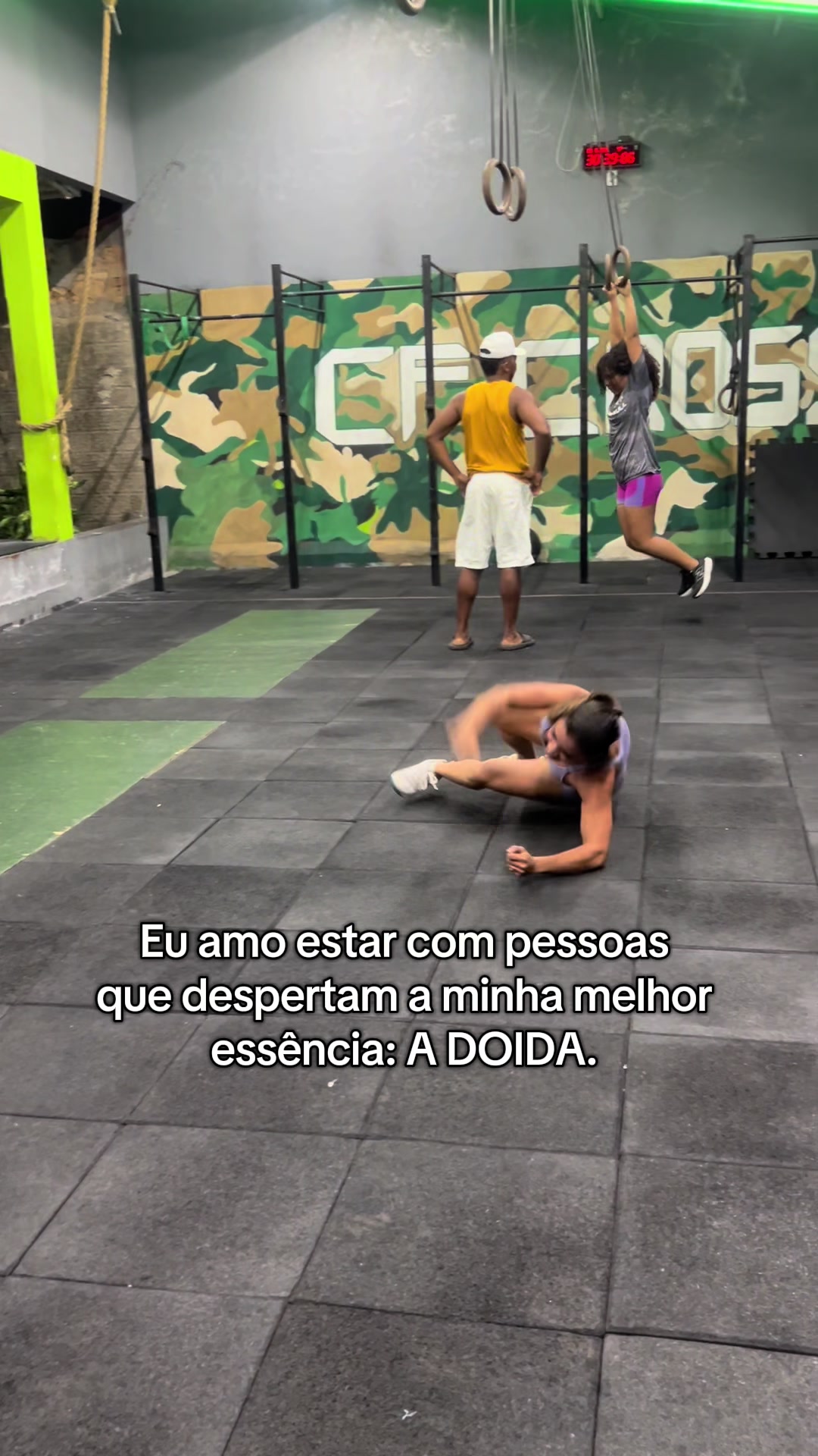 @Paula Vanessa