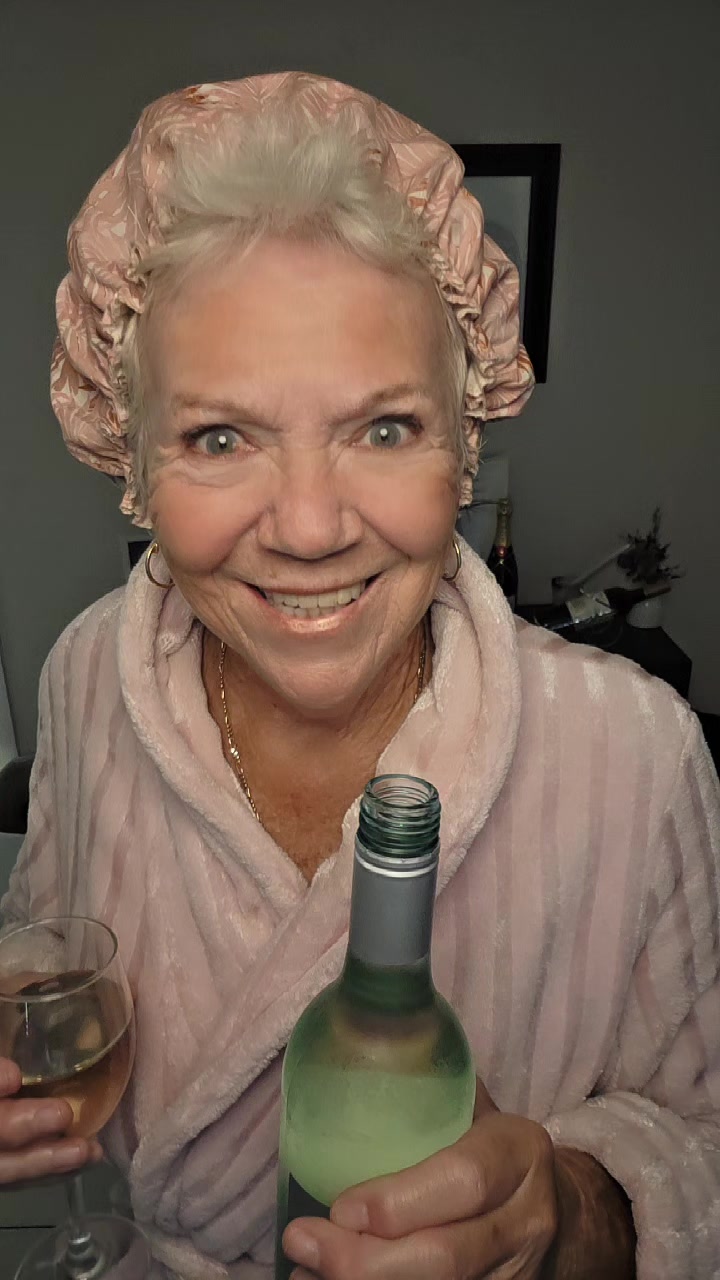 @grooveynannygranny