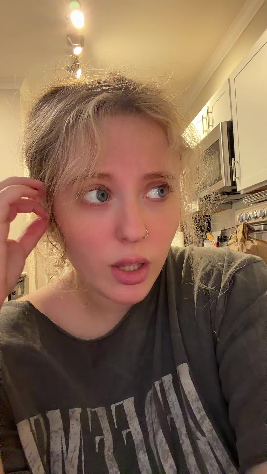 @nixiee.mov