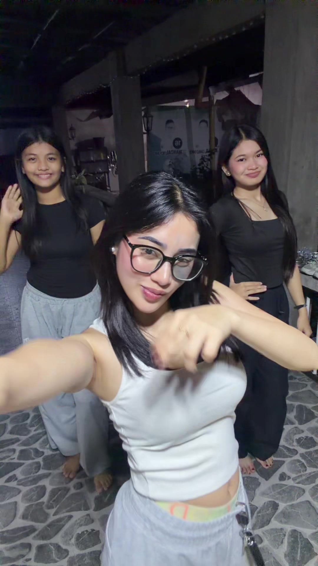 @Bebi