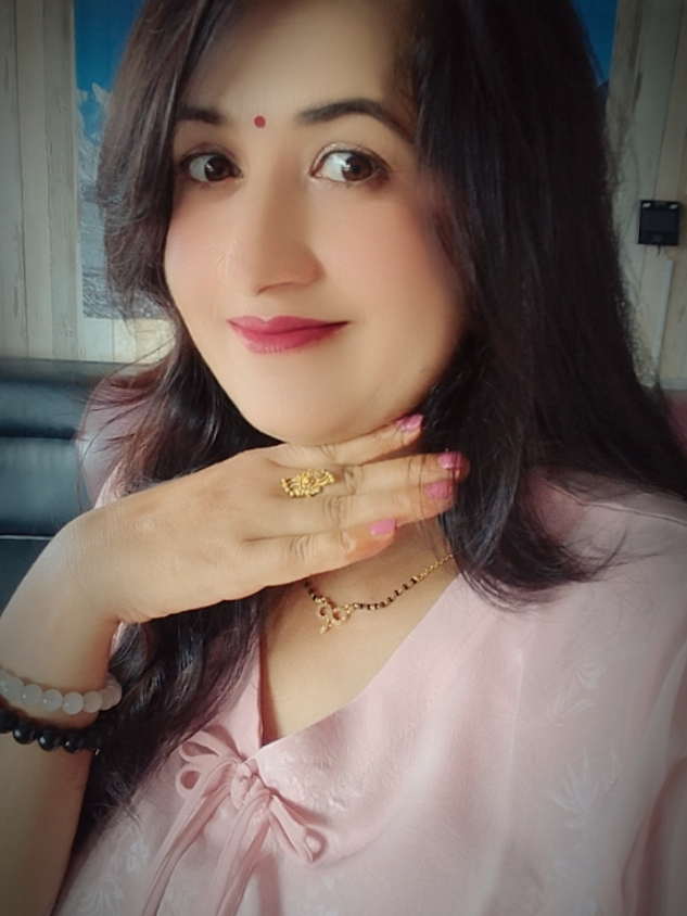 @Janu🧿
