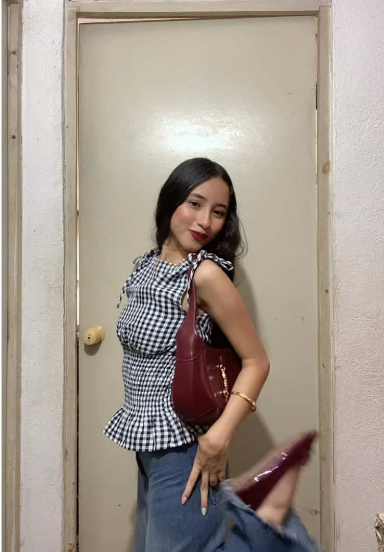@𝜗𝜚 constanza! 🎀