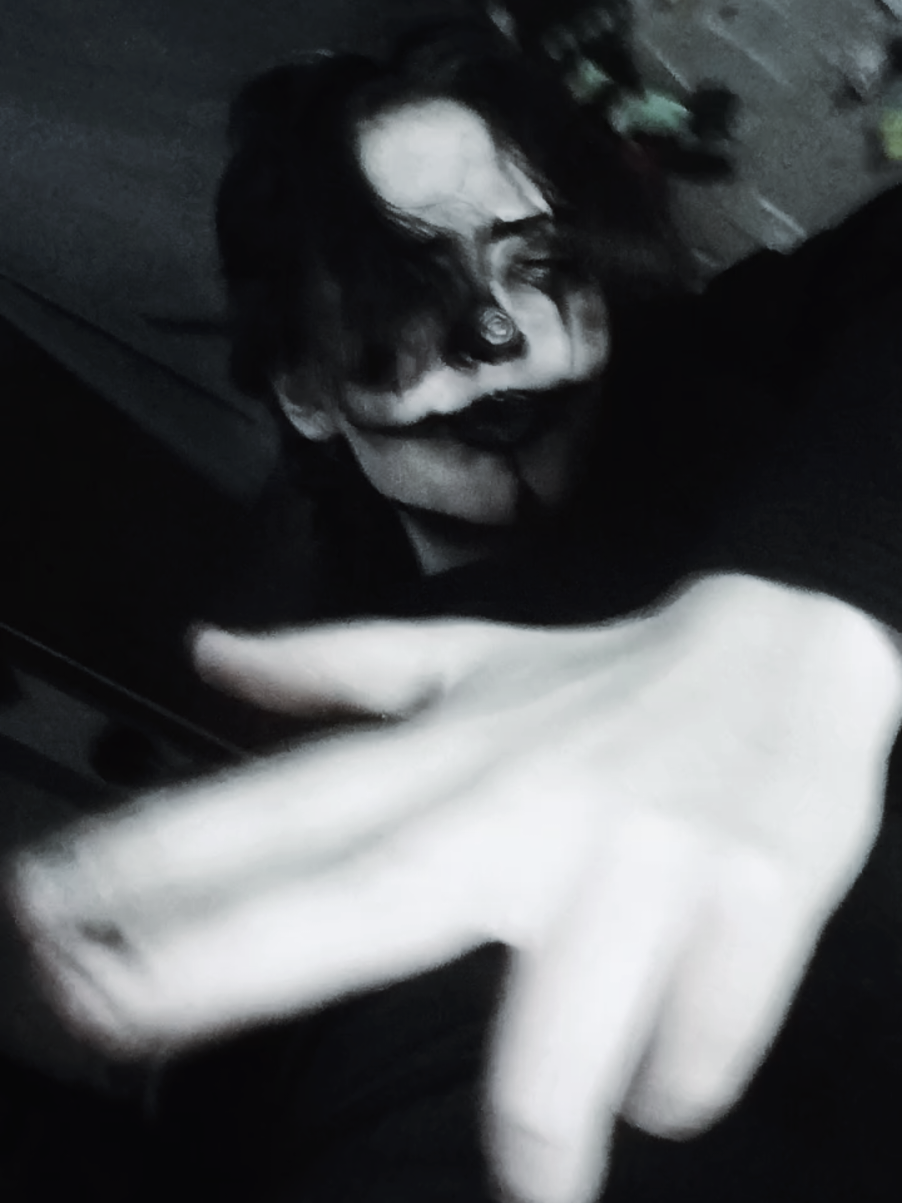 @UrFavGhoul