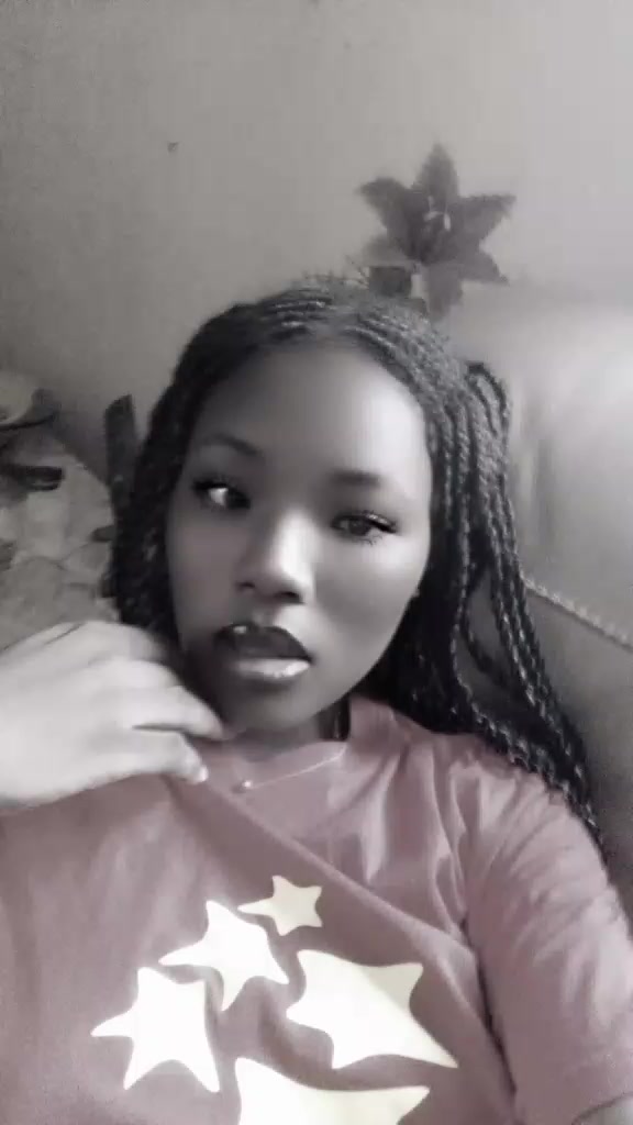 @L😘uisa l@ belle🥹
