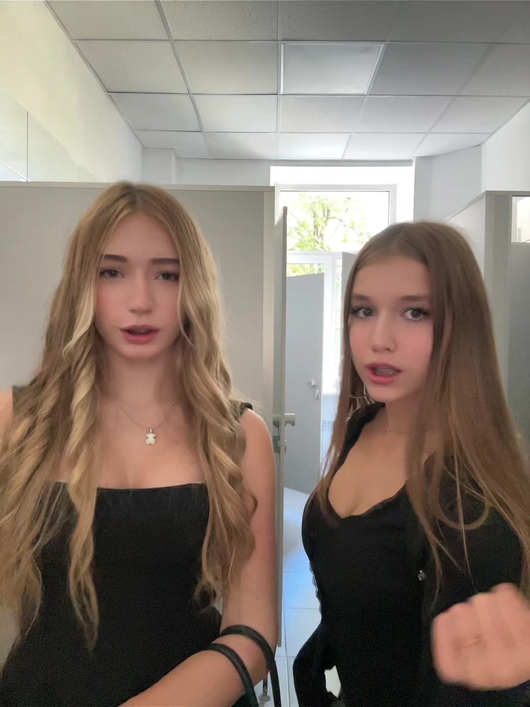 @туня✌🏼